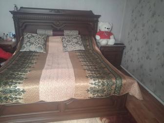 Срочно продам 2 спальных гарнитура