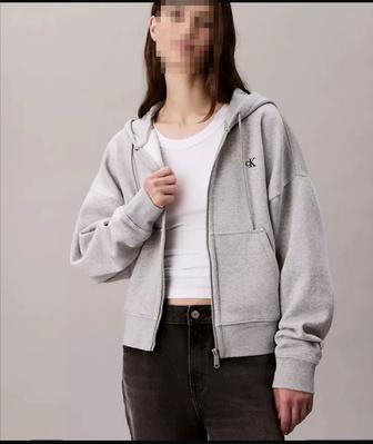 Продам спортивный костюм Кальвин Кляйн