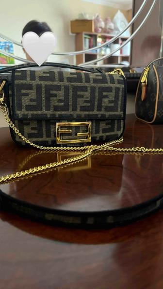Сумка фенди / Fendi
