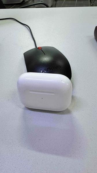 Зарядный кейс от airpods pro 3