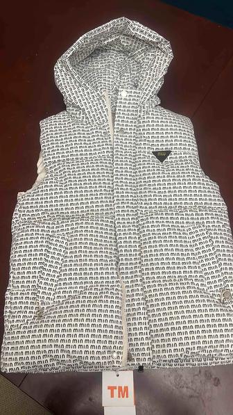 Продам жилетку