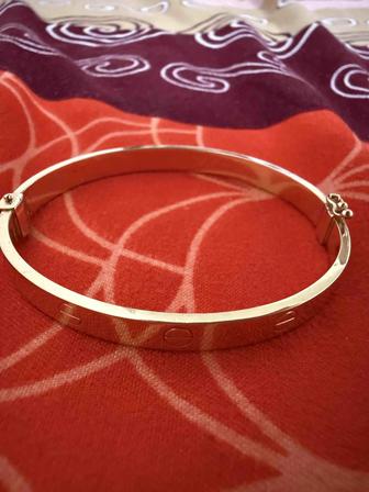 Продам браслет золотой Cartier