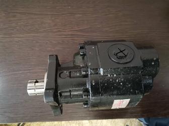 Насос подъема кузов HOWO