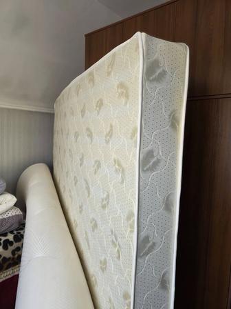 Отдам матрас бесплатно