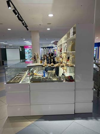 Продаются торговые прилавки