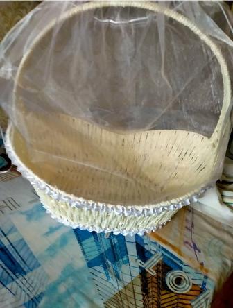 Корзина плетеная белая