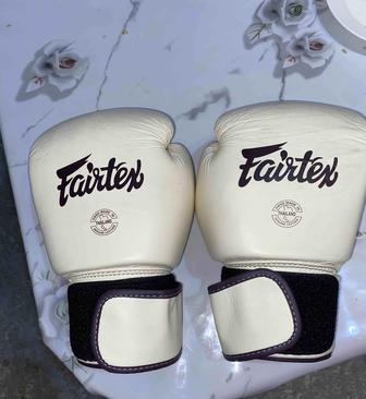 Боксерские перчатки Fairtex BGV1 (14 oz) Оригинал, Новые