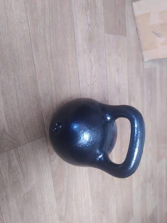 Гиря советская 16 кг.