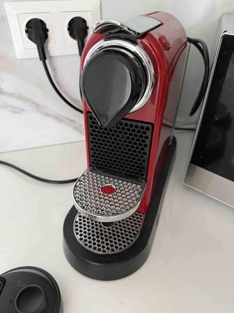 Продам кофемашину Nespresso