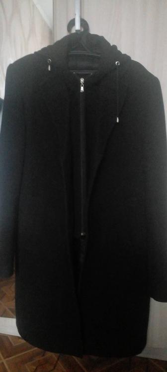 Мужское пальто.