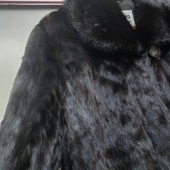 Продаю Норковую шубу
