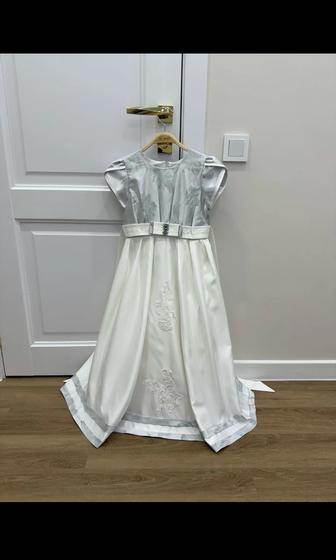 Продам нежное платье