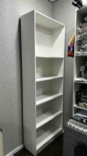 Шкаф с полками для дома