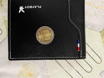 Продам монету