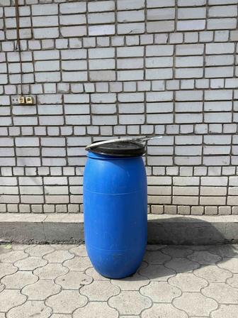 Продам бочки б/у 200 литров