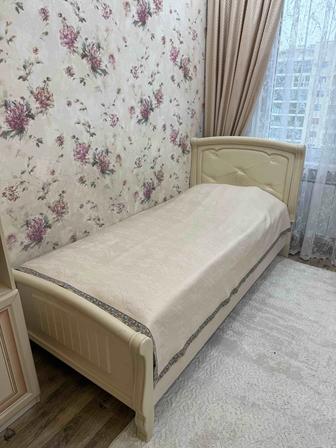 Кровать с матрасом односпальная бу