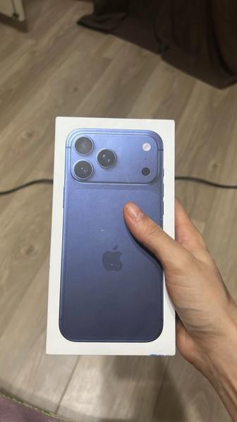 Продам айфон 17 про max