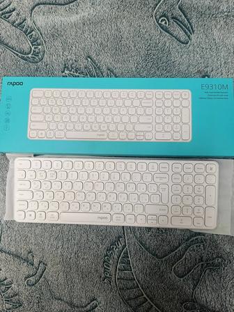 Клавиатура Rapoo E9310M новая с батарейками