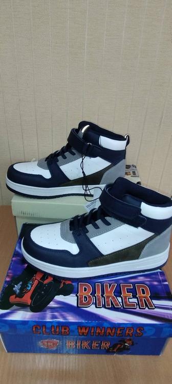 Ботинки для мальчика