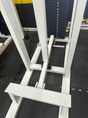 Продам тренажер для икроножных мышц