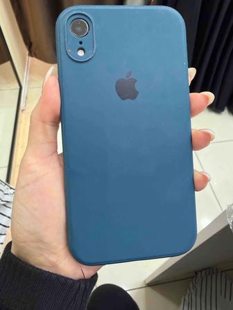 Продам IPhone XR
