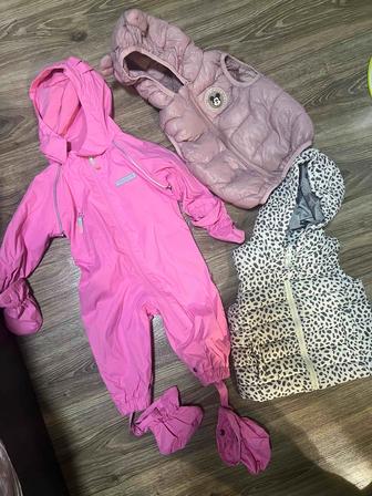 Продам комбинезон и жилетки