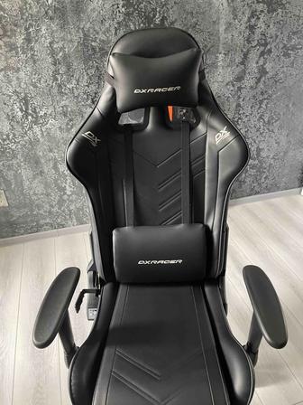 Продам игровое кресло Dxracer Prince