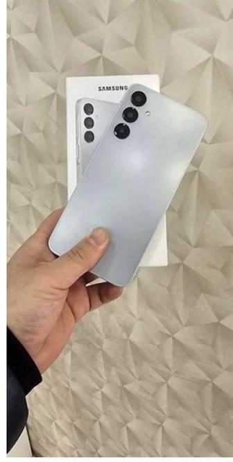 Самсунг телефон А 16