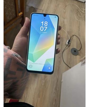 Самсунг телефон А 16