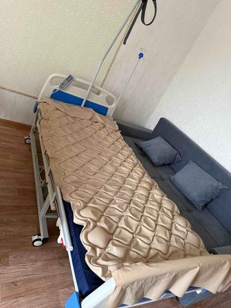 Медицинская многофункциональная кровать