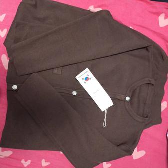 Продам трикотажный костюм