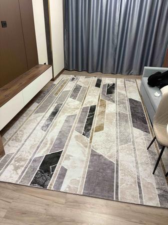 Продам 2 новых ковра