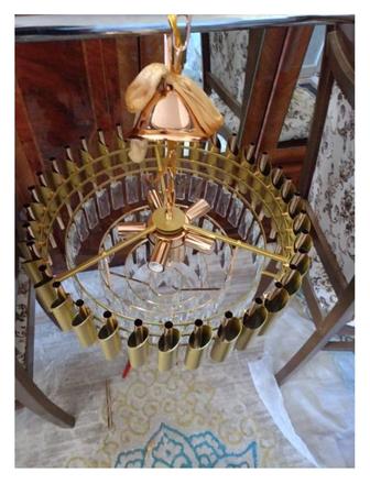 Продается каскадная люстра