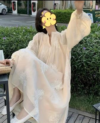 Нарядное платье 46/48 размер