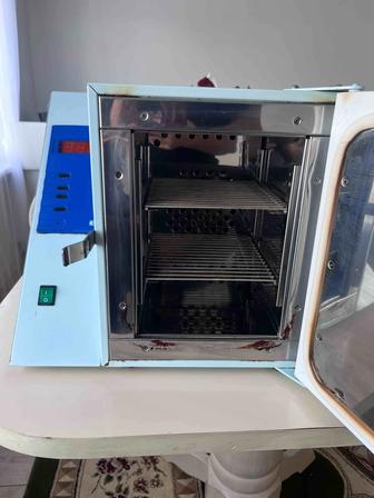 Сухожаровой шкаф