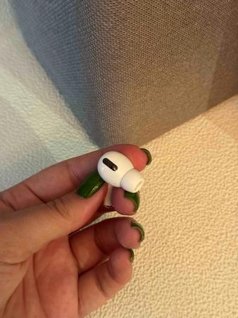 Наушник AirPods Pro левый
