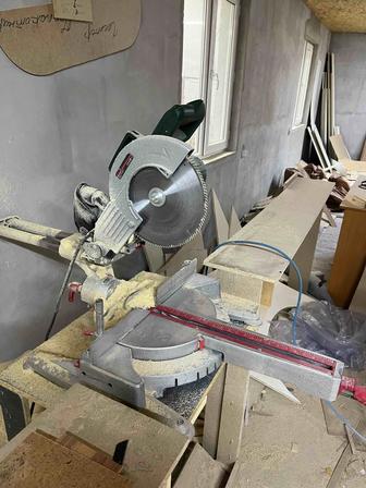 Продам Пилу торцовочную