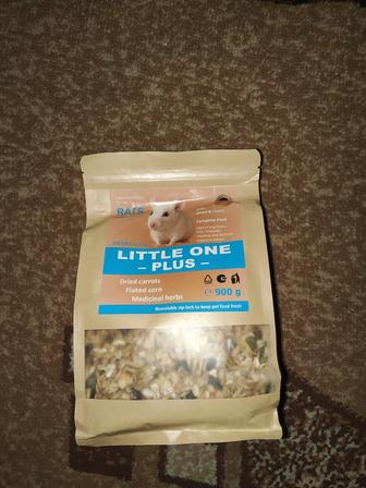 Продам Корм для грызунов 2 пачки по 900грамм