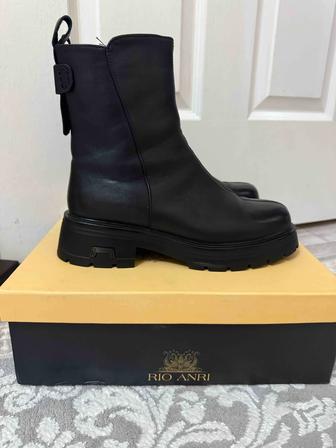 Продам сапоги