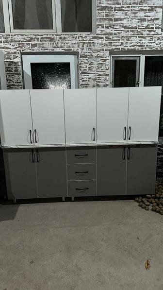 Продается кухонный гарнитур есть разные 2 м и 2.80 есть готовый новый