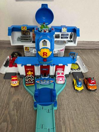 Штаб-квартира 2.0 Поли Робокар