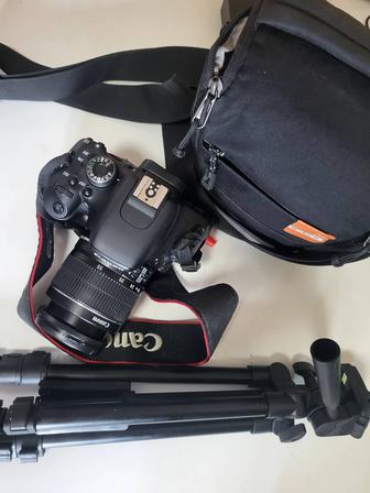 Canon 600D продаю с объективом