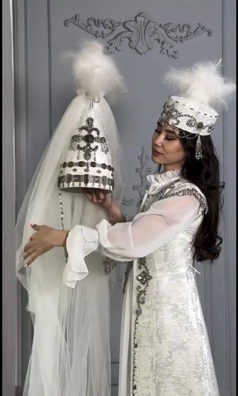 Продам платья