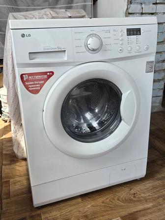 Продам стиральная машина LG автомат в очень хорошем рабочем состоянии