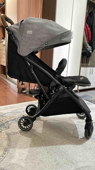 Детская коляска