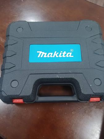 Продам новый набор шуруповерт Makita