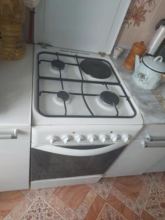 Продам газово-электрическую плиту