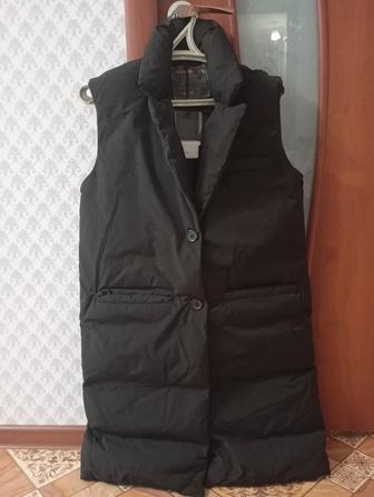 Продам безрукавка теплая женская