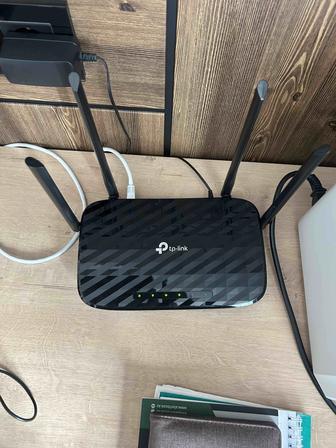 Продам модем маршрутизатор роутер TP-Link Archer A6
