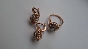 Продам золотой комплект